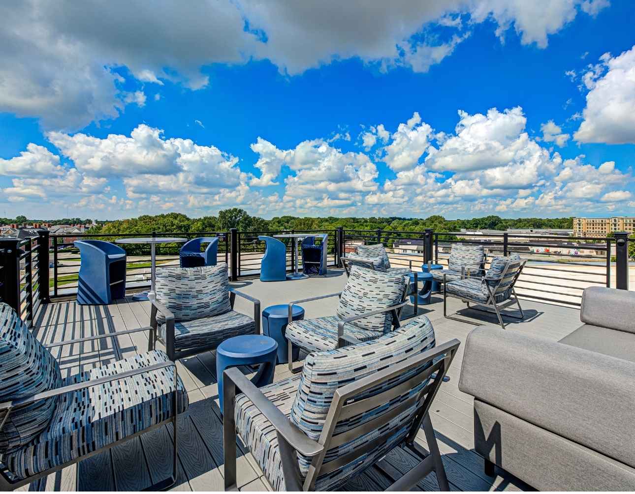 Midtown Rooftop Deck (1)